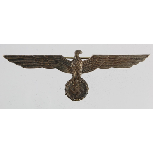 815 - WW2 German nazi keigsmarine summer beast eagle badge.