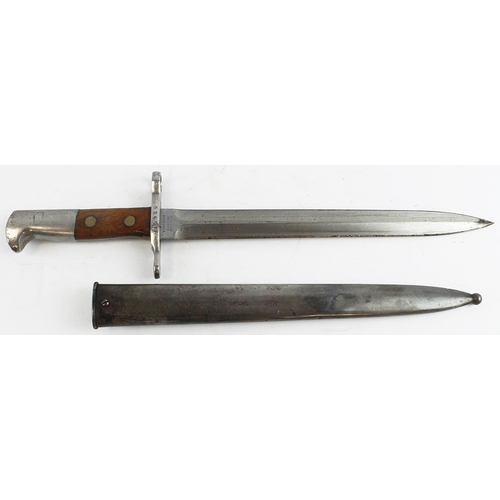 88 - Swiss M1918 bayonet made by Elsener Schwyz Victoria in its steel scabbard. VGC overall, wear to blui... 