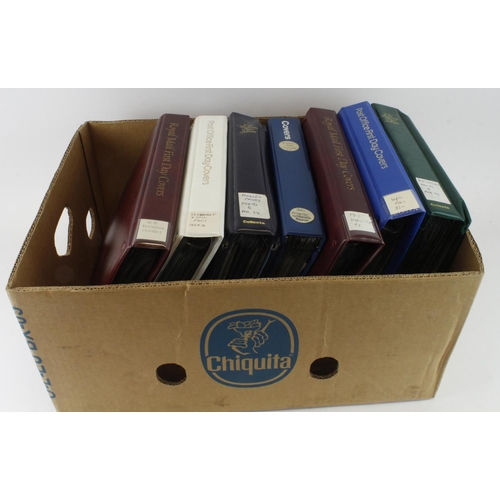 217 - Extensive GB Machin FDC collection housed in two large packed boxes (approx 1600 items). Includes se... 