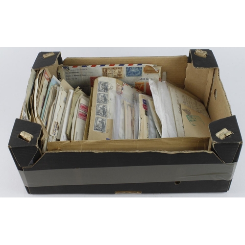 237 - Tray with an interesting selection of British Cw and World postal history  (Qty)