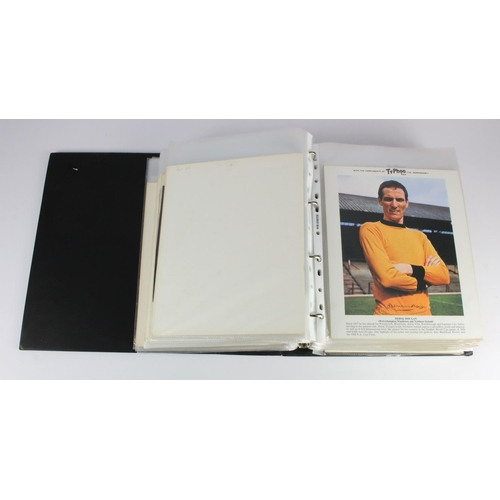 460 - Typhoo, Football Premium issues, large album containing approx 125 cards from various series, mainly... 