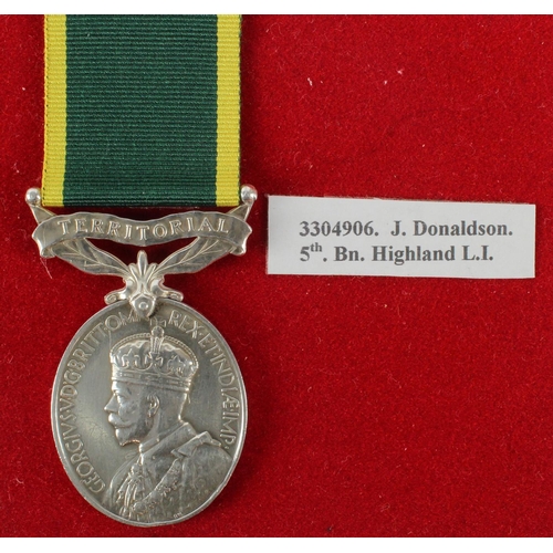 1598 - Efficiency Medal GV (crowned) with Territorial clasp named (3304906 Pte J Donaldson 5-HLI).