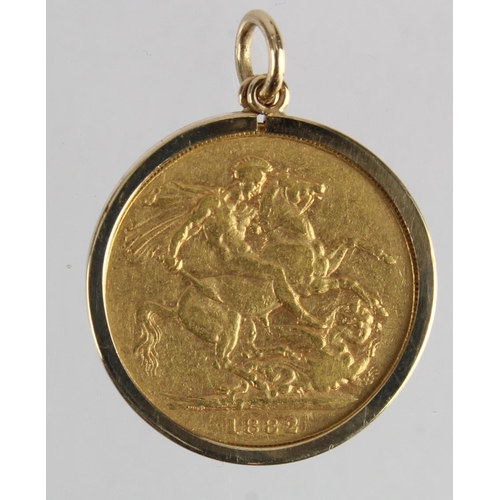 72 - Sovereign 1882M St George (Melbourne, Australia) nVF in a 9ct mount, total weight 9.27g