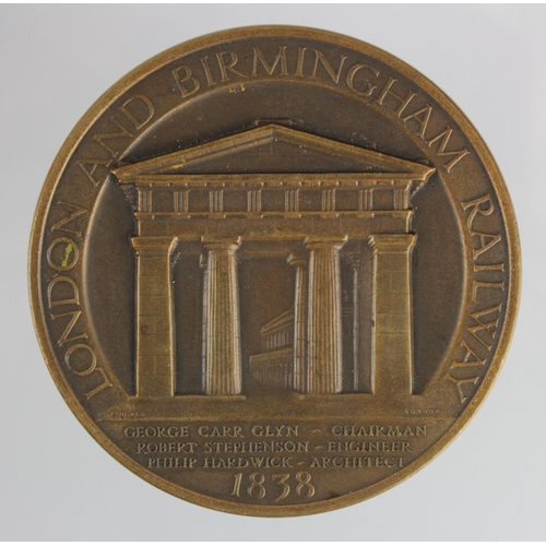 860 - Railway - London Birmingham Railway Centenary 1938 bronze medallion, has a couple of dirty marks to ... 