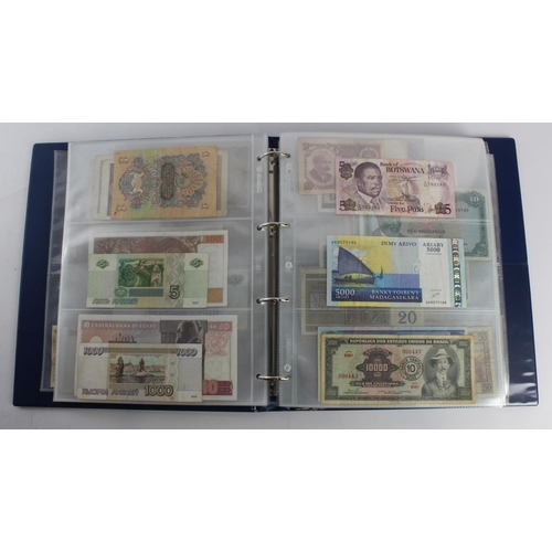 931 - World (280+), an album of mixed world notes to include Bermuda 1 Pound 1957, East Africa 1 Shilling ... 