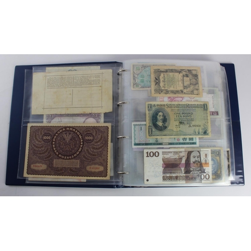 931 - World (280+), an album of mixed world notes to include Bermuda 1 Pound 1957, East Africa 1 Shilling ... 