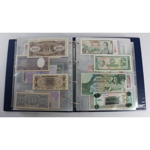 931 - World (280+), an album of mixed world notes to include Bermuda 1 Pound 1957, East Africa 1 Shilling ... 