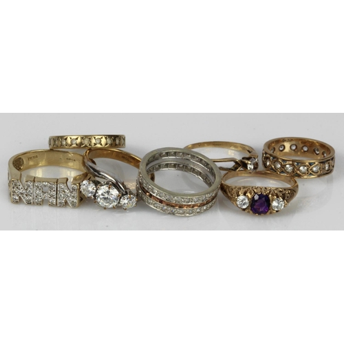 565 - Seven 9ct gold/tests 9ct rings, stones include amethyst,CZ, paste, finger sizes L/M, N, N/O, O/P x2,... 