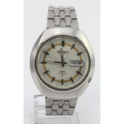 674 - Gents stainless steel Seiko automatic 