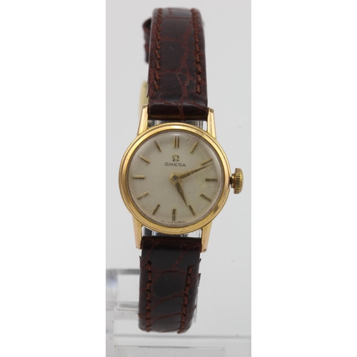 720 - Ladies gold plated Omega Seamaster manual wind wristwatch, circa 1960. The cream dial with gilt mark... 