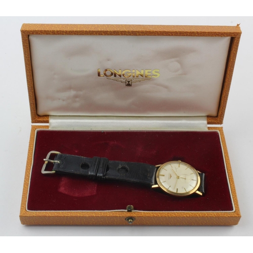 739 - Gents 9ct cased Longines manual wind wristwatch circa 1963. The cream dial with gilt baton markers, ... 