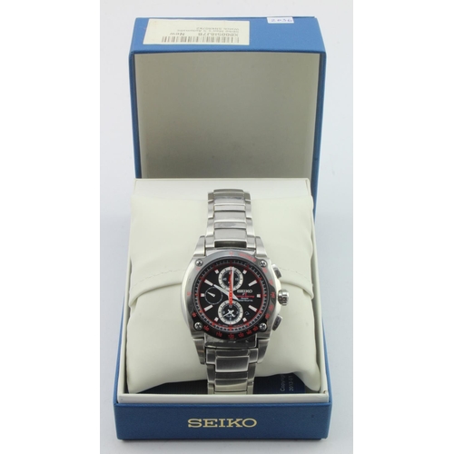 747 - Gents stainless steel cased Seiko F1 Honda Racing Team quartz chronograph wristwatch. Boxed with pap... 