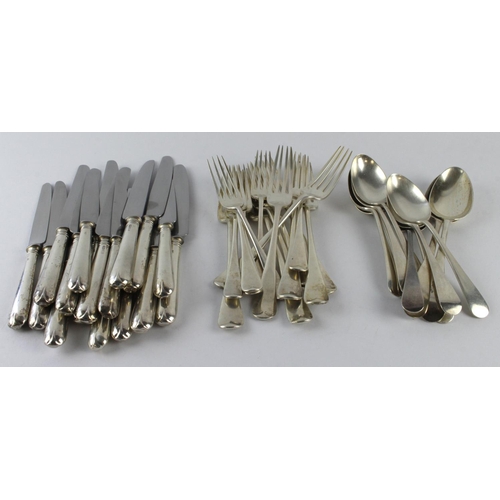 934 - Silver flatware. A collection of various silver hallmarked flatware, comprising knives, forks & spoo... 