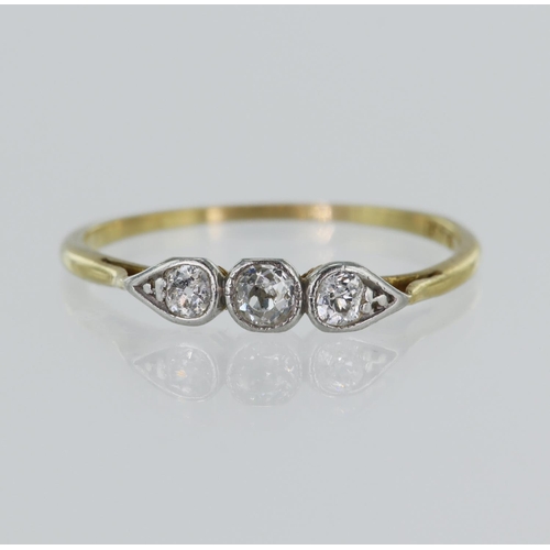 99 - Yellow gold (tests 18ct) vintage diamond trilogy ring, three old cut diamonds TDW approx. 0.28ct, pr... 