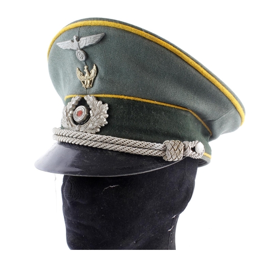 1112 - German 3rd Reich Heer (Army) Cavalry Officers Visor Cap.