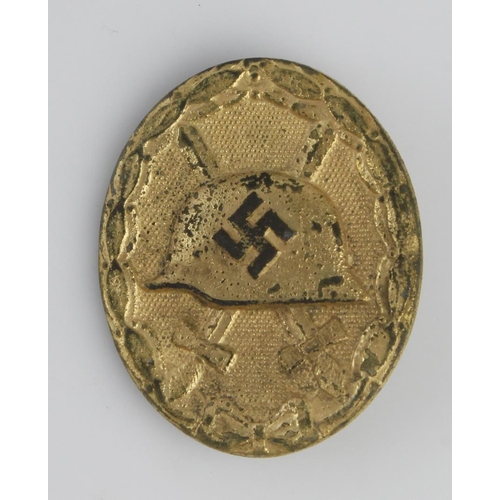 1184 - German Golden wounds badge, some wear to gilding, scarce.