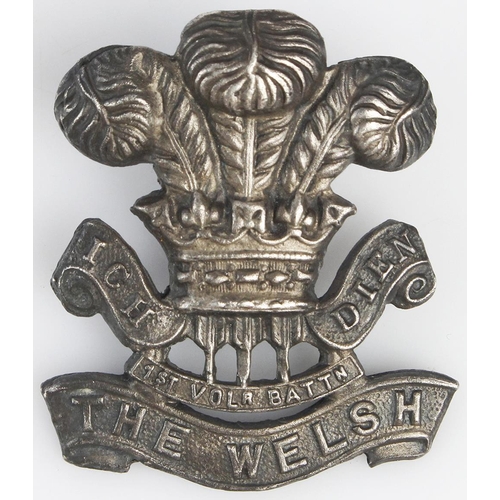 1461 - Badge a 1st Vol Bn Welsh Regiment, white metal