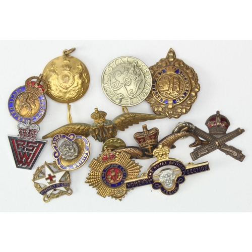 1480 - Badges collection of sweetheart and lapel badges.