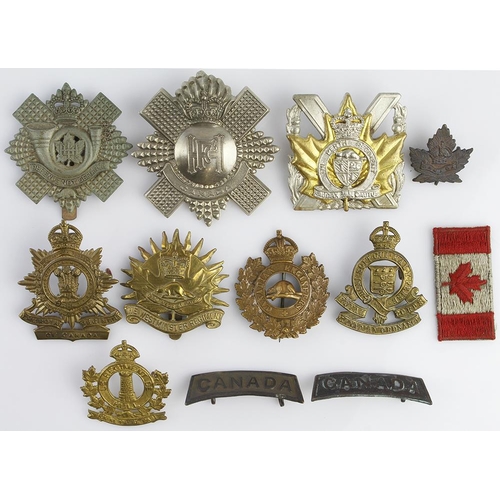 1498 - Badges various, predominantly Canadian Regiments (12 items)