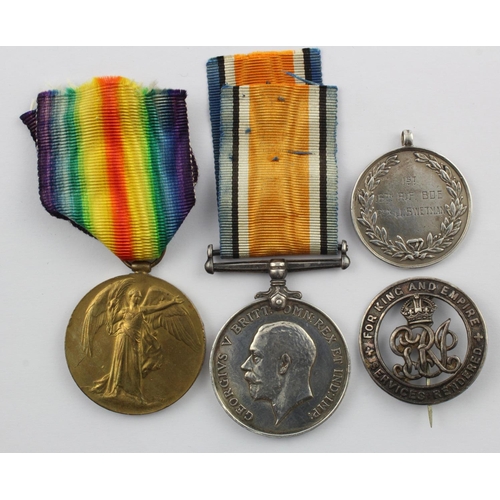 1542 - BWM & Victory Medal (R-33475 Pte J T W Swetman K.R.Rif.C.) served 4th Bn. Silver War Badge B258951, ... 