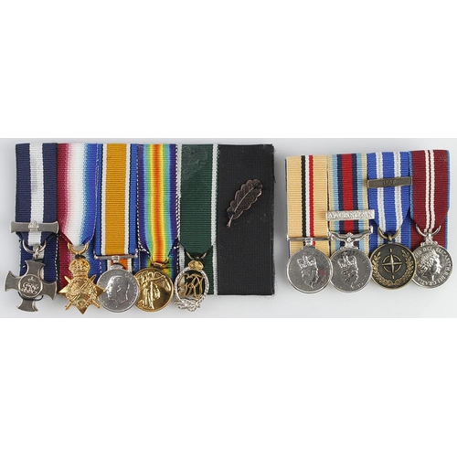 1685 - Miniature medals 2x groups inc a WW1 DSC & Bar.