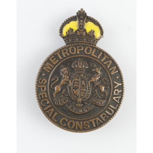 1709 - Police, WW1 bronze Metropolitan Special Constabulary Sergeants badge (Yellow enamel to crown), round... 