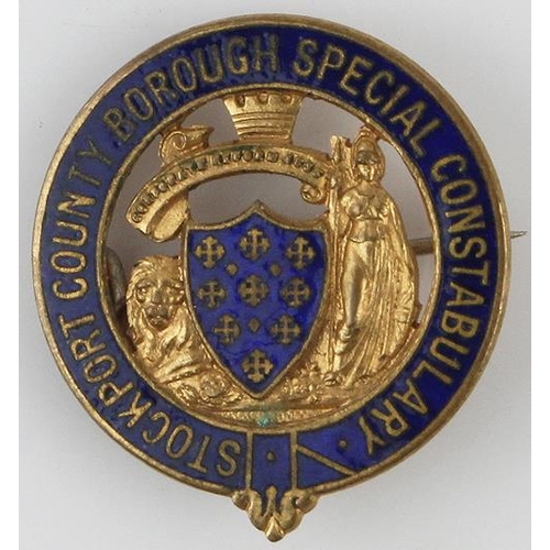 1710 - Police, WW1 Gilt brass & enamel Stockport County Borough Special Constabulary badge - pin fitting