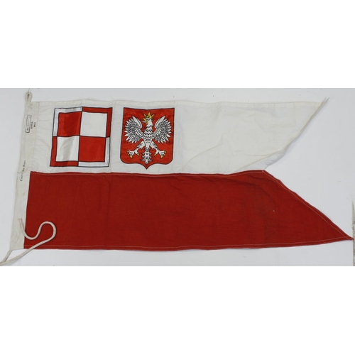 1715 - Polish Air Force 1943 dated flag.