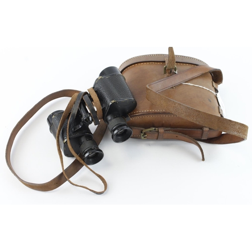 1739 - RAF WW2 AM marked binoculars made by Wray, London ref no 6e/293 in their original brown leather case... 