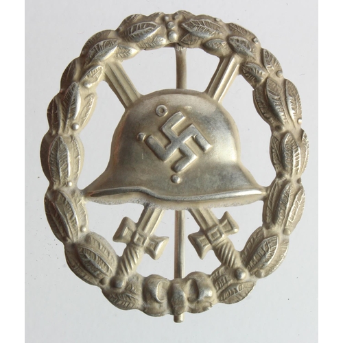 1791 - Spanish Civil War German Condor Legion cut out silver wound badge. Awarded for 3 or 4 wounds.