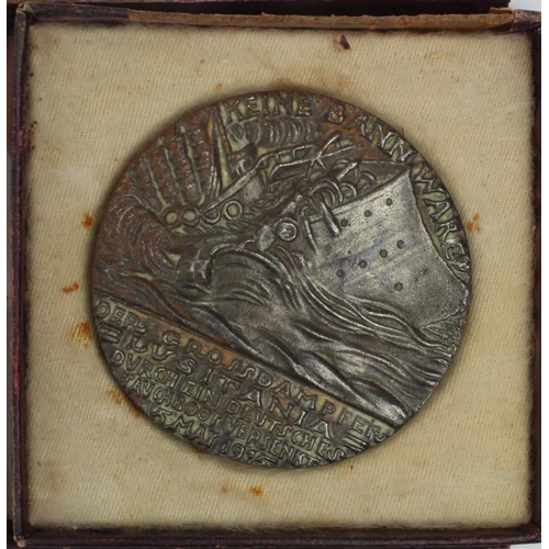 1875 - WW1 Lusitania medal in box.