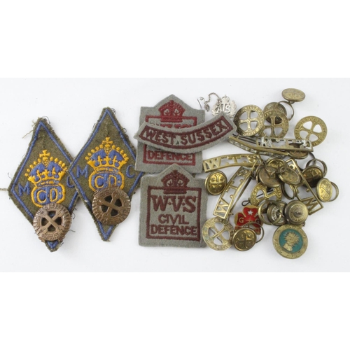 1918 - WW2 female homefront services - badges, buttons, cloth badges, titles. Nice original lot  (qty)