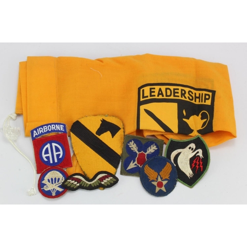 1972 - WW2 US Army cloth insignia and flag inc ghost army patch.