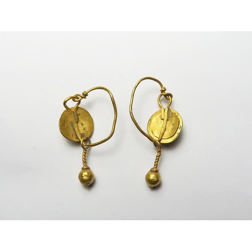 478 - Artefact: A pair of Roman gold earrings, 4.89g. Sold as seen.