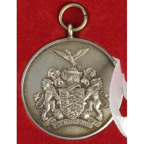 885 - Football interest - Manchester City FA Youth Cup Runners Up Medal (32mm) in original fitted red case... 