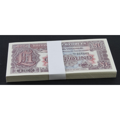 104 - British Armed Forces 1 Pound 2nd series (100), a full bundle of 100 consecutively numbered notes, se... 