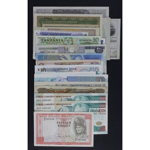 481 - World (34), including Malaysia 10 Ringgit 1972 - 76, Turkey 20 Million Lirasi (2) EF+, Greece 1000 D... 