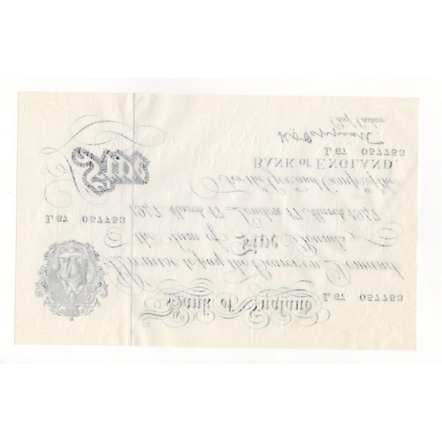 68 - Peppiatt 5 Pounds (B264) dated 17th March 1947, serial L67 057753, London issue on thin paper, a con... 