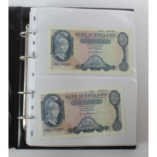 88 - Bank of England in an album plus a few world notes (35 total), O'Brien Lion & Key 5 Pounds (2), 1 Po... 