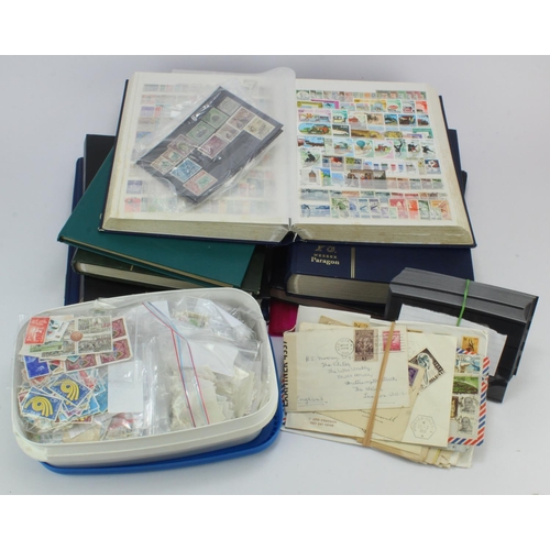 105 - Large box of mixed material in packets, loose in stockbooks, on leaves in albums, etc. Poland, Saraw... 