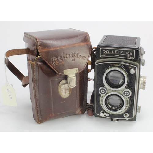 1118 - Rolleiflex DRP DRGM camera (serial no. 1060916), contained in original leather case