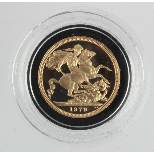 104 - Sovereign 1979. Proof FDC in a hard plastic capsule