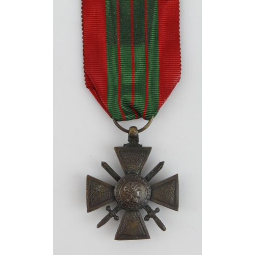 1114 - French WW2 1939 Croix de Guerre.