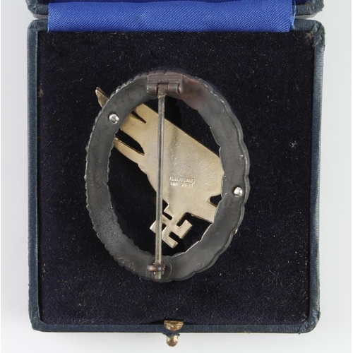 1185 - German Fallschrimjaeger Paratroopers badge, Osang, Dresden maker marked in fitted case