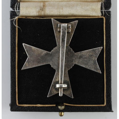 1290 - German War Merit Cross 1st class non combatants, in fitted case.