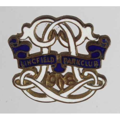 756 - Horse Racing Pass Badge 28mm: Lingfield Park Club 1908, enamelled bronze, missing pin.