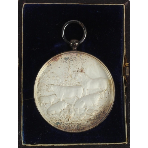 791 - Staffordshire Agricultural Society silver prize medal (d.50mm) overall weight 57.5gms. Obverse Farmy... 