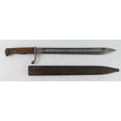 835 - Bayonet German 98/05 pattern butchers 2nd pattern dated 1915 made by Amberg in its steel scabbard.