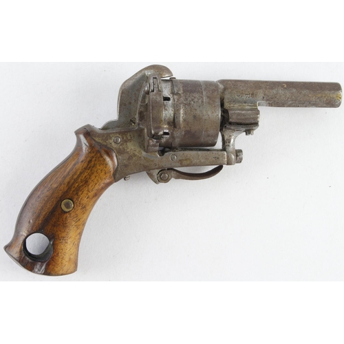 898 - Revolver, a small pocket pinfire, 6 shot revolver, .31 Calibre (approx) double action (action seized... 