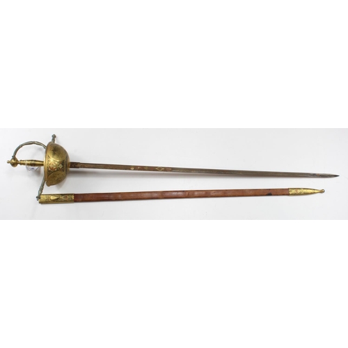 918 - Swords, an interesting 19th century Sicilian Sourt Sword, clamshell guard, pearl grip with wire bind... 